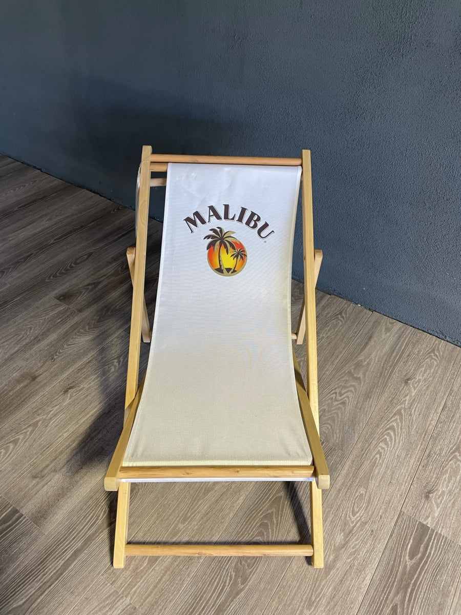 1x Malibu Likör Liegestuhl mit Armlehne – Ansicht 2