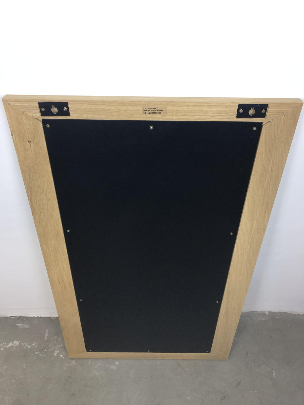 1x Red Bull Energy Kreidetafel Eiche Massiv 100 x 60 cm – Ansicht 5