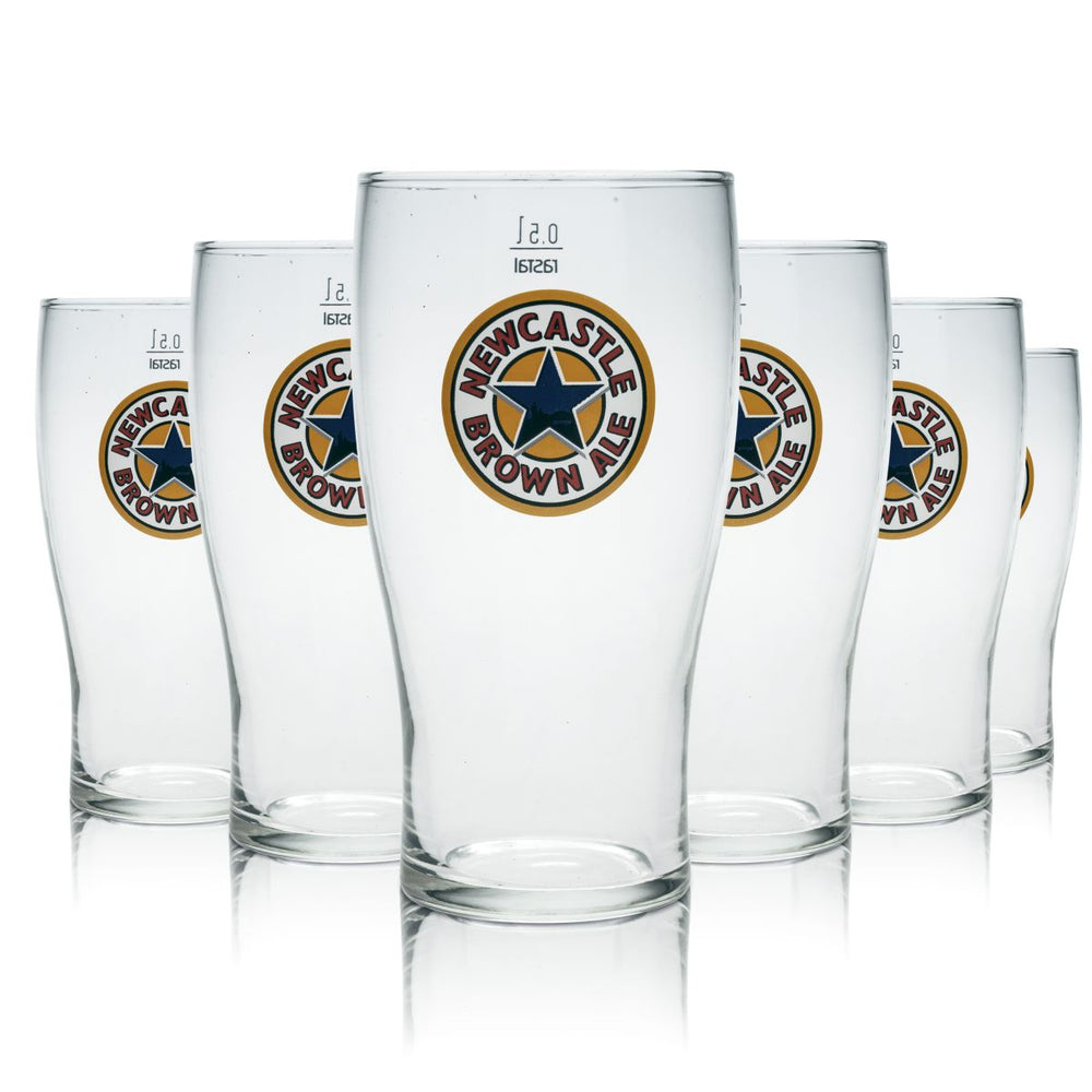 6x Newcastle Brown Ale Bierglas 0,5l Pintglas Becherglas Brauerei Gastro Geeicht