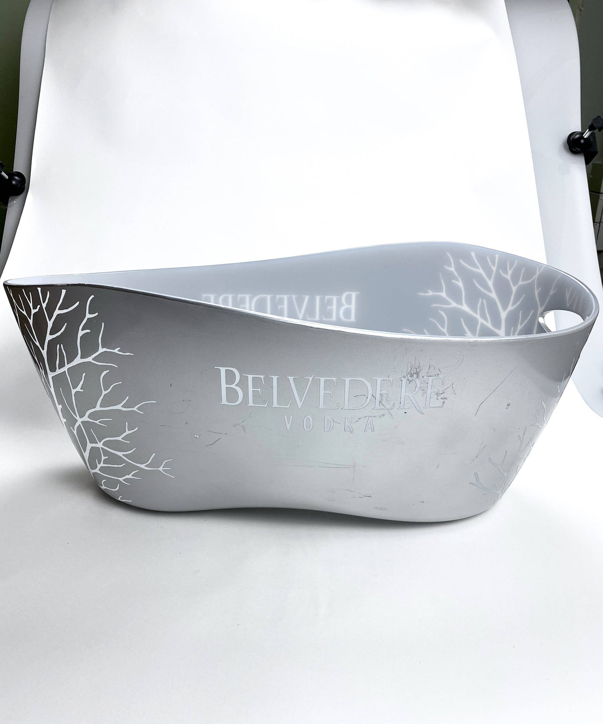 Belvedere Vodka Flaschenkühler Eiswürfelbehälter Jeroboam Silber ohne LED