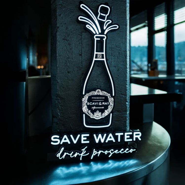 Scavi & Ray Sekt LED Leuchtreklame Leuchtwerbung inkl. Netzteil "Drink Prosecco" Flasche – Ansicht 2