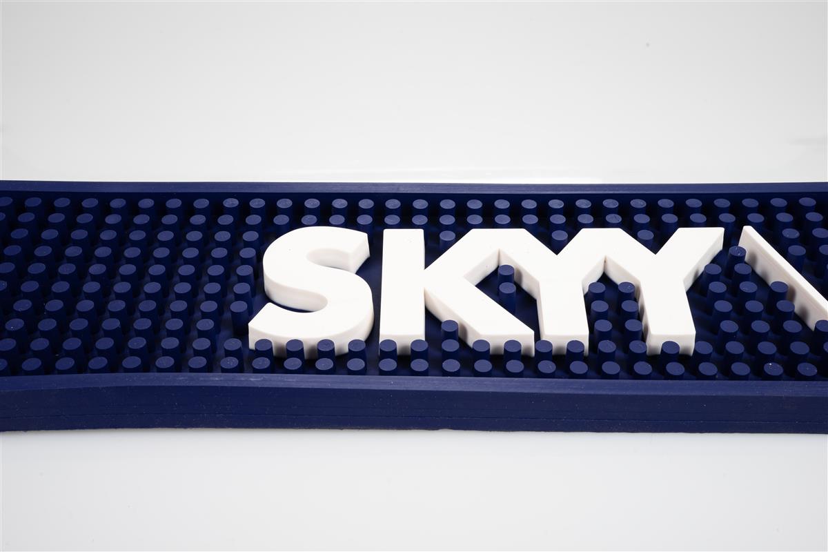 Skyy Vodka Barmatte Abtropfmatte Barzubehör blau 59 x 10 x 2 – Ansicht 2