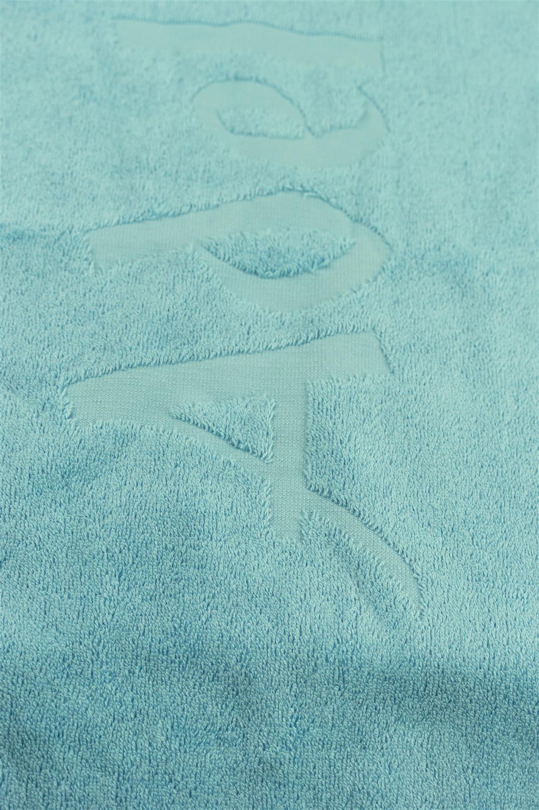 1x Adelholzener Wasser Handtuch hellblau – Ansicht 2
