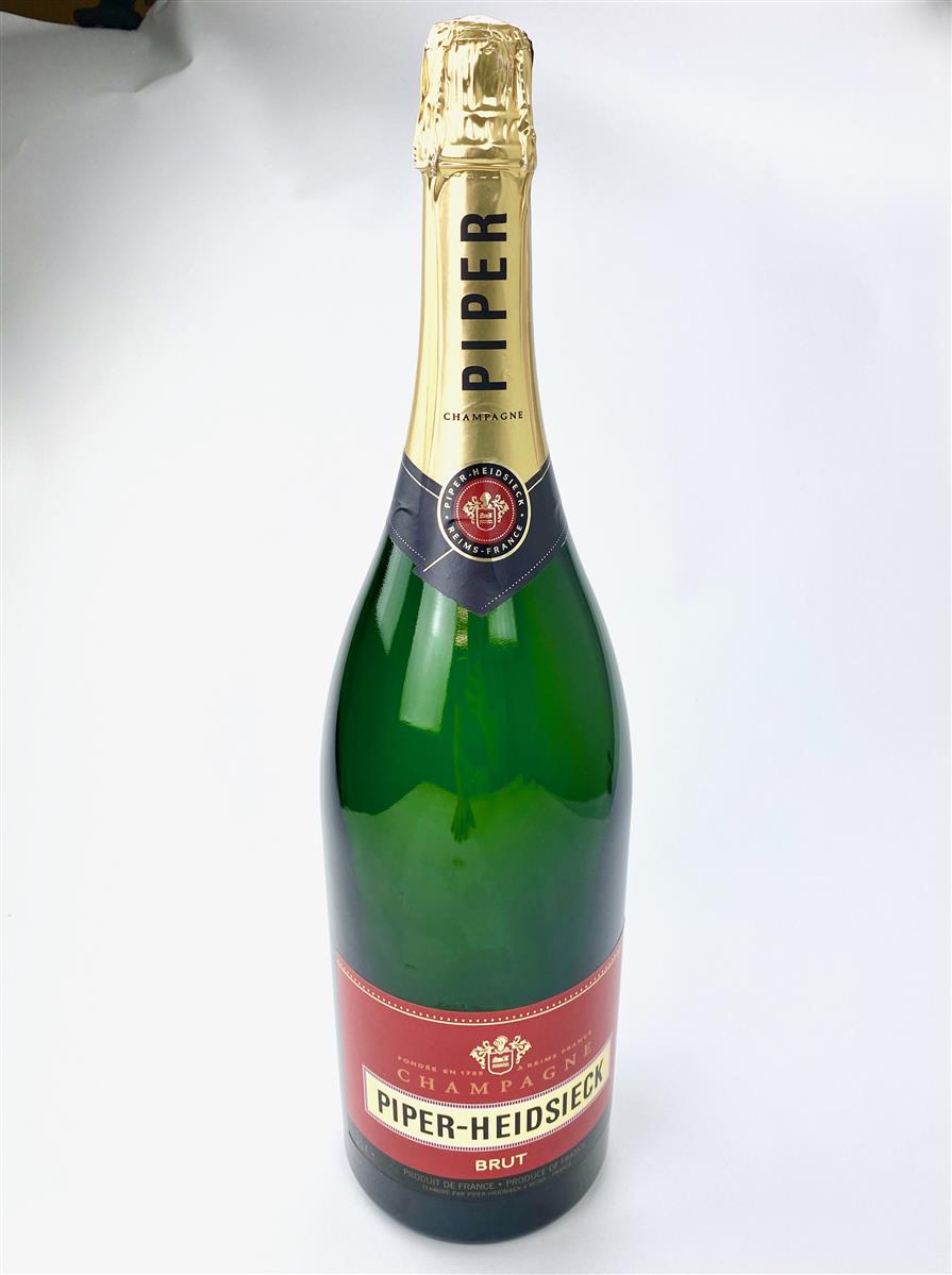 1x Piper-Heidsieck Champagner Showflasche 3l