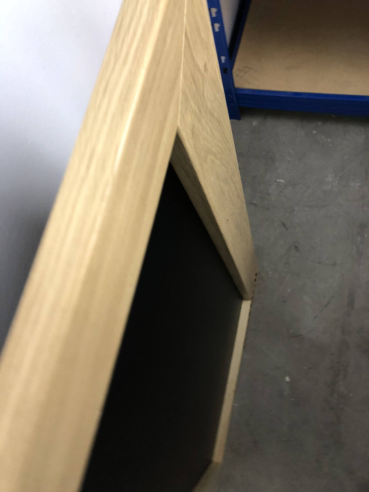 1x Red Bull Energy Kreidetafel Eiche Massiv 100 x 60 cm – Ansicht 4