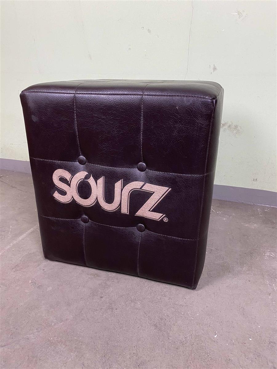 1x Sourz Likör Barhocker schwarz leder – Ansicht 2