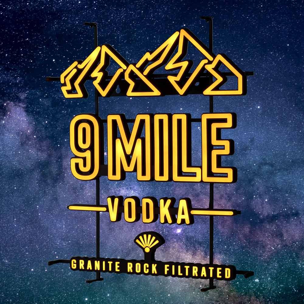 9 Mile Leuchtreklame LED Neon Sign Schild Orange-Hills Indoor Dimmbar Display