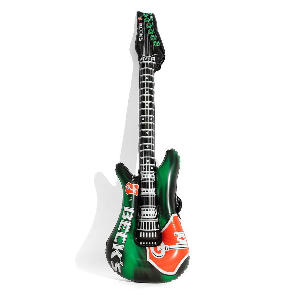 Becks Bier Luftgitarre aufblasbare Gitarre Partydeko Guitar Fetendeko