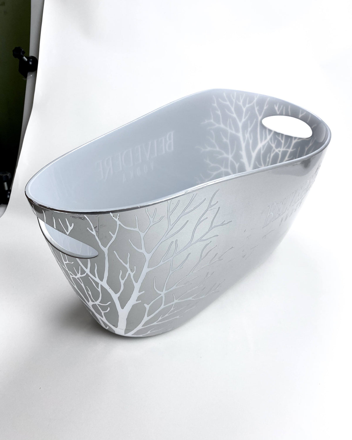 Belvedere Vodka Flaschenkühler Eiswürfelbehälter Jeroboam Silber ohne LED – Ansicht 2