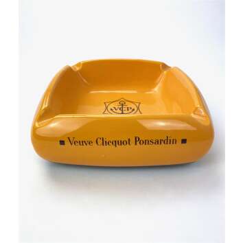 1x Veuve Clicquot Champagner Aschenbecher Keramik XL