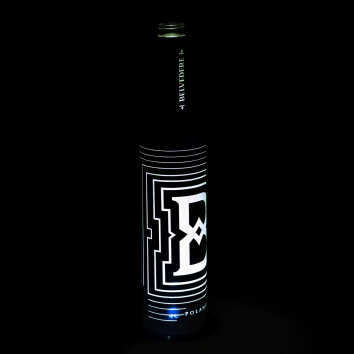 Belvedere Vodka Flasche 1,75L LEER LED Blau "B" Edition gebraucht Basteln Lampe